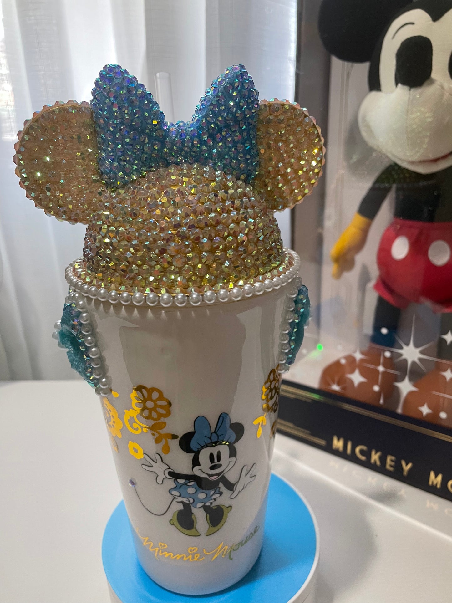 Custom Minnie Mouse tumbler